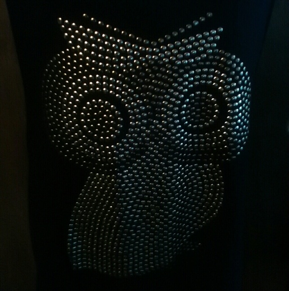 NWOT gorgeous metal rivet owl slinky wrap tank - Picture 2 of 6